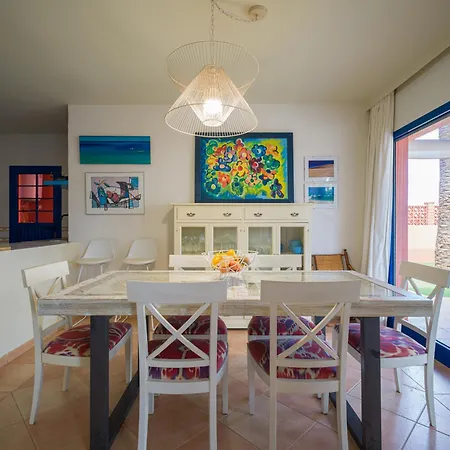 Long By Canariasgetaway Villa