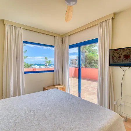 Long By Canariasgetaway Villa *