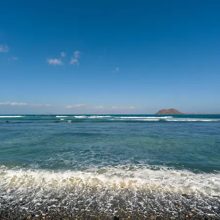 Long By Canariasgetaway * 科拉雷侯