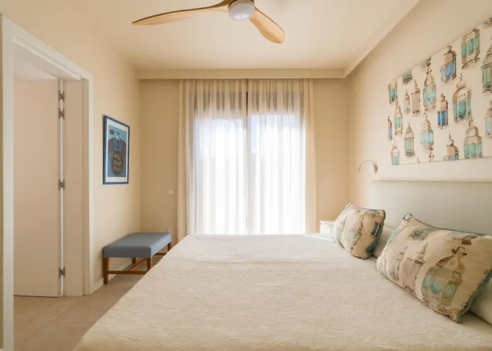 Long By Canariasgetaway *